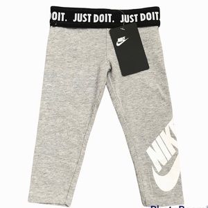 Nike Kids Girl’s Sportswear Leggings